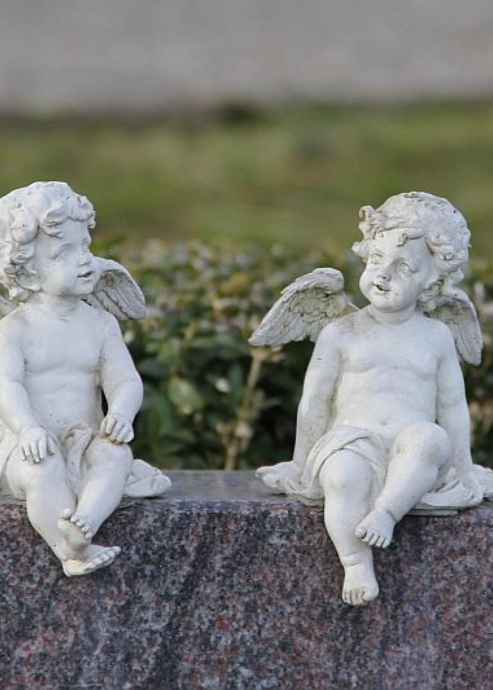 Friedhof Oberi - Zwei Engel
